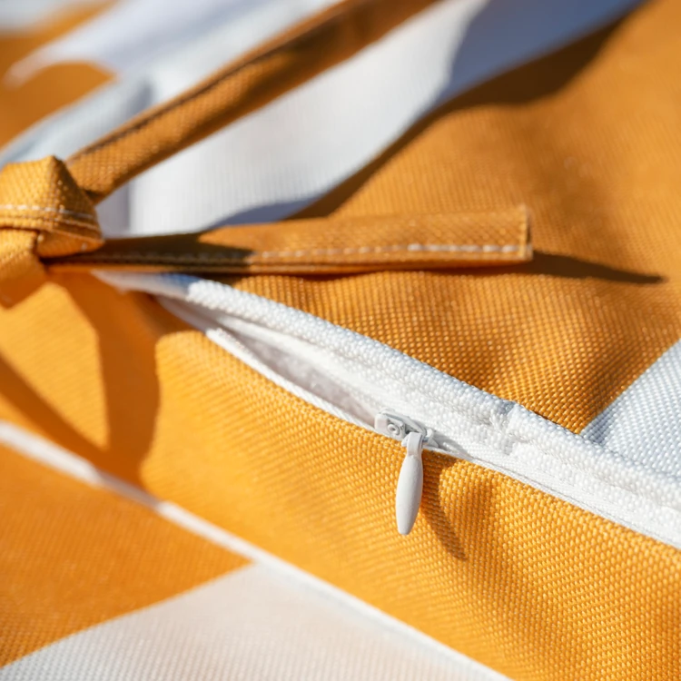 Galette de chaise imperméable déhoussable à rayures ARCACHON