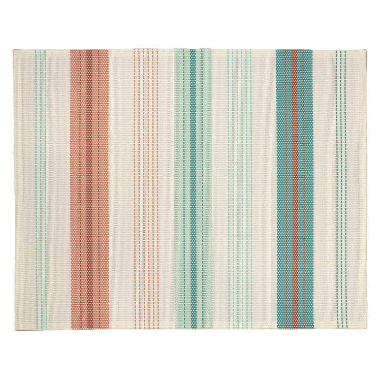 Gestreiftes Platzset aus Polyester mit Kunststoffeffekt