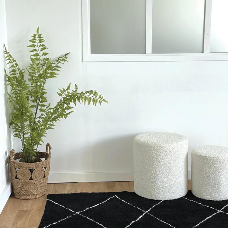 Tapis berbère à motifs graphiques