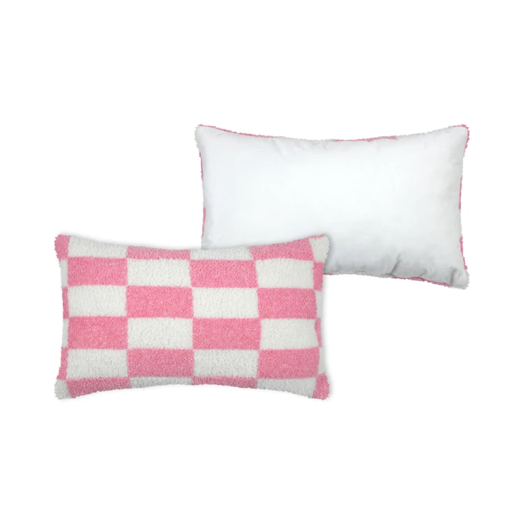 Coussin rectangulaire en bouclette à motif damier