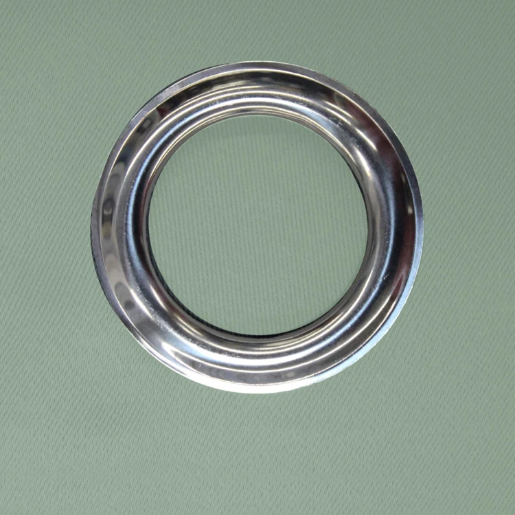 Rideau occultant uni à oeillets