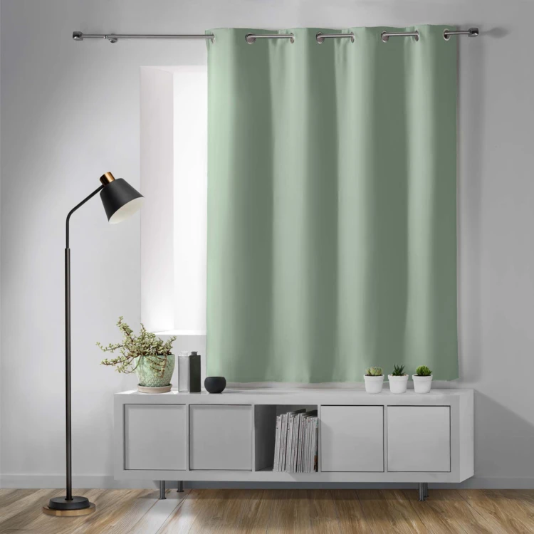 Rideau court obscurcissant 90 % adapté radiateur