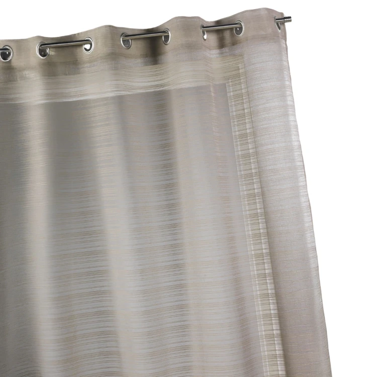 Voilage fantaisie à fines rayures