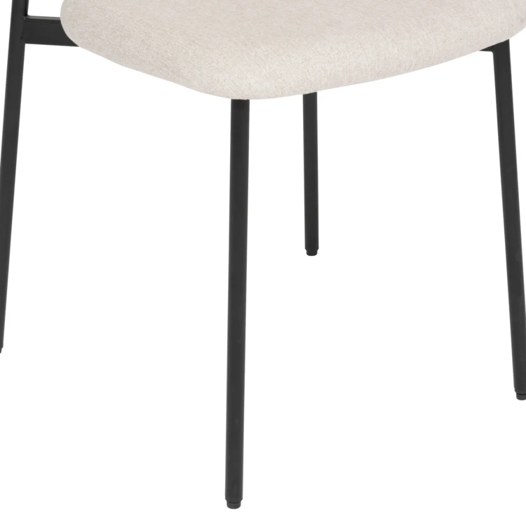 Silla con respaldo de madera y patas de metal