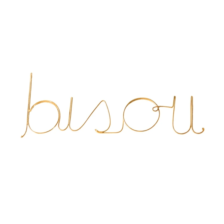 Mot fil de laiton doré "BISOU"
