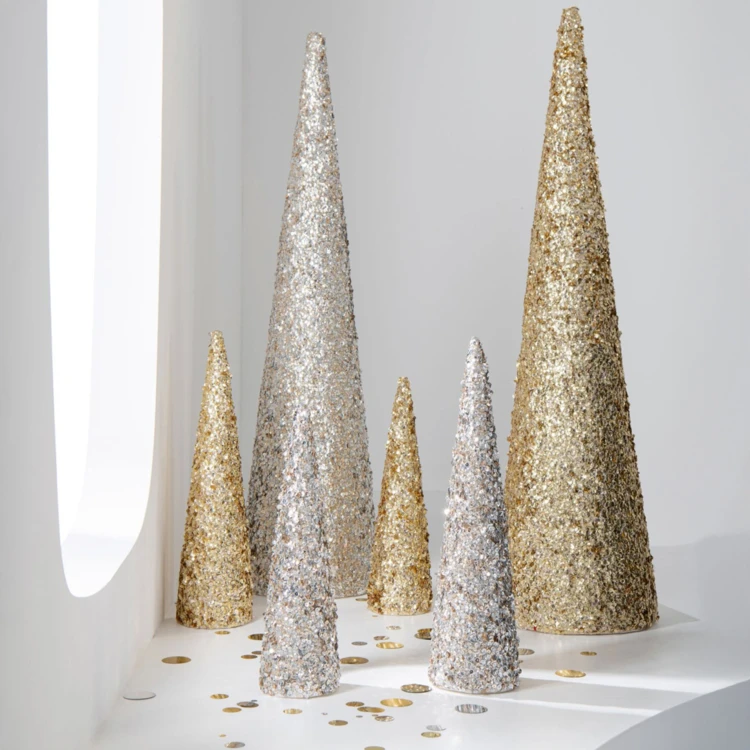 Cône décoratif sequins mousse