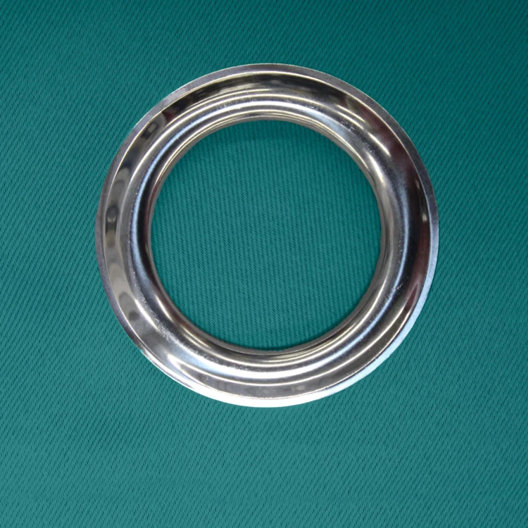 Rideau occultant uni à oeillets