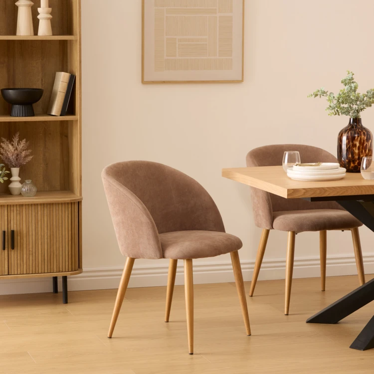 Silla de comedor tapizada
