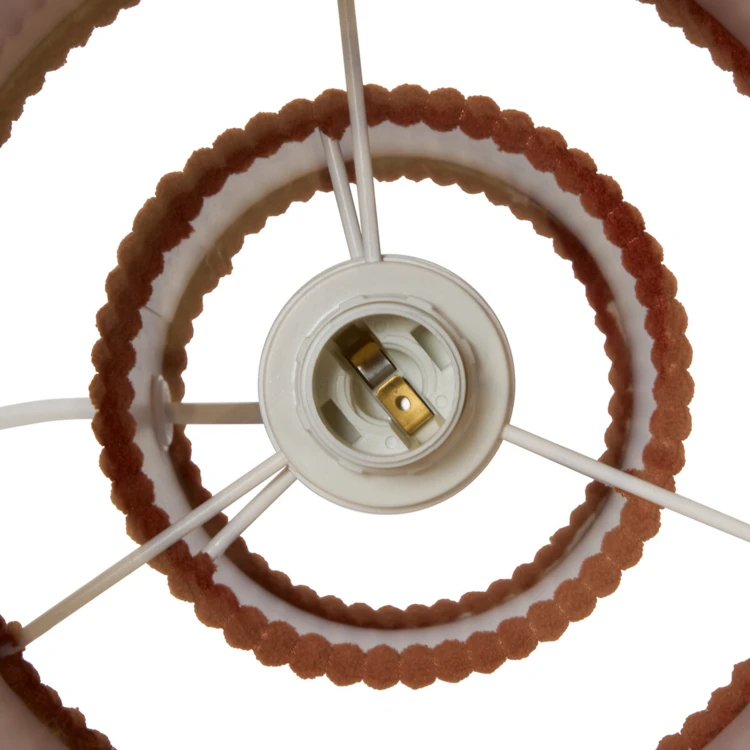 Lampada da tavolo in metallo a coste