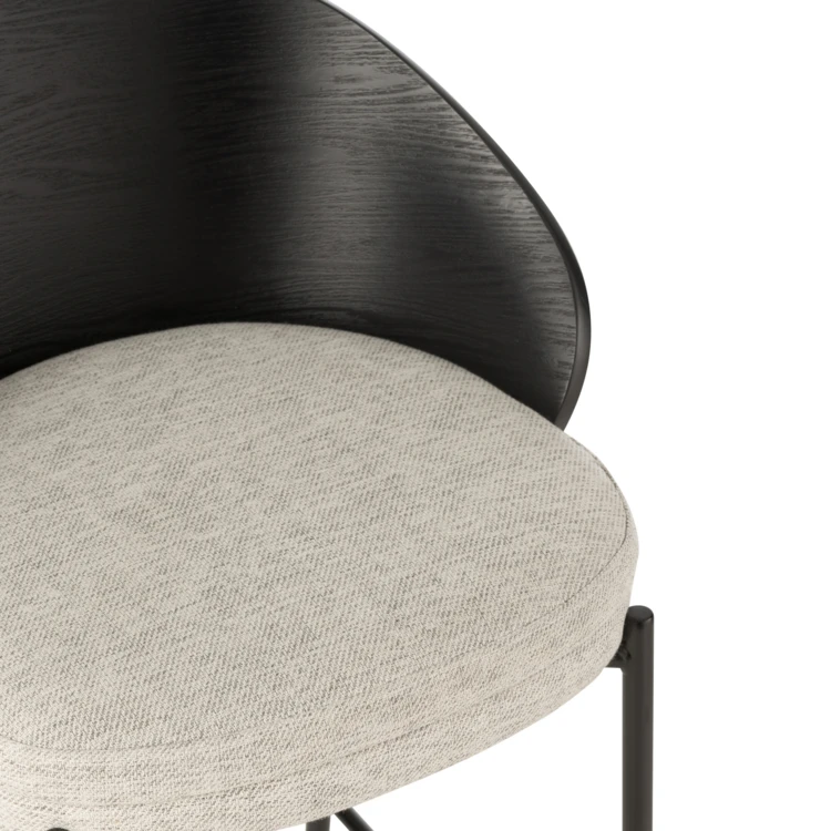 Chaise de bar design et bicolore