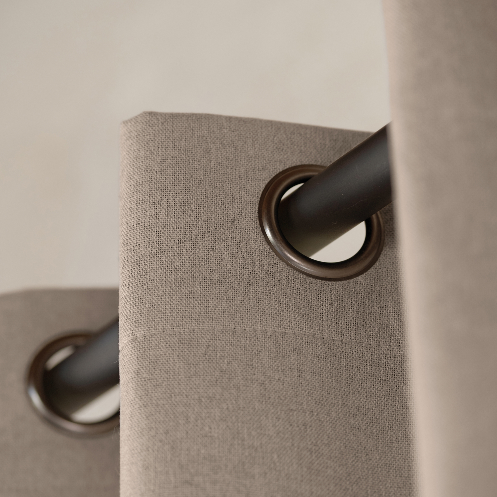 Rideau occultant spécial mobil home pour fenêtres et baies vitrées — vue 3