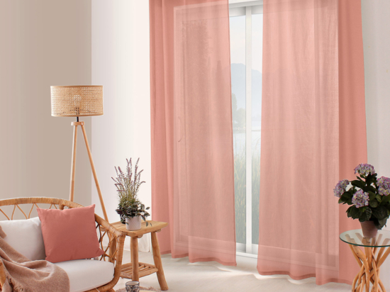 Einfacher Vorhang mit Lochmuster und Ösen | HomeMaison